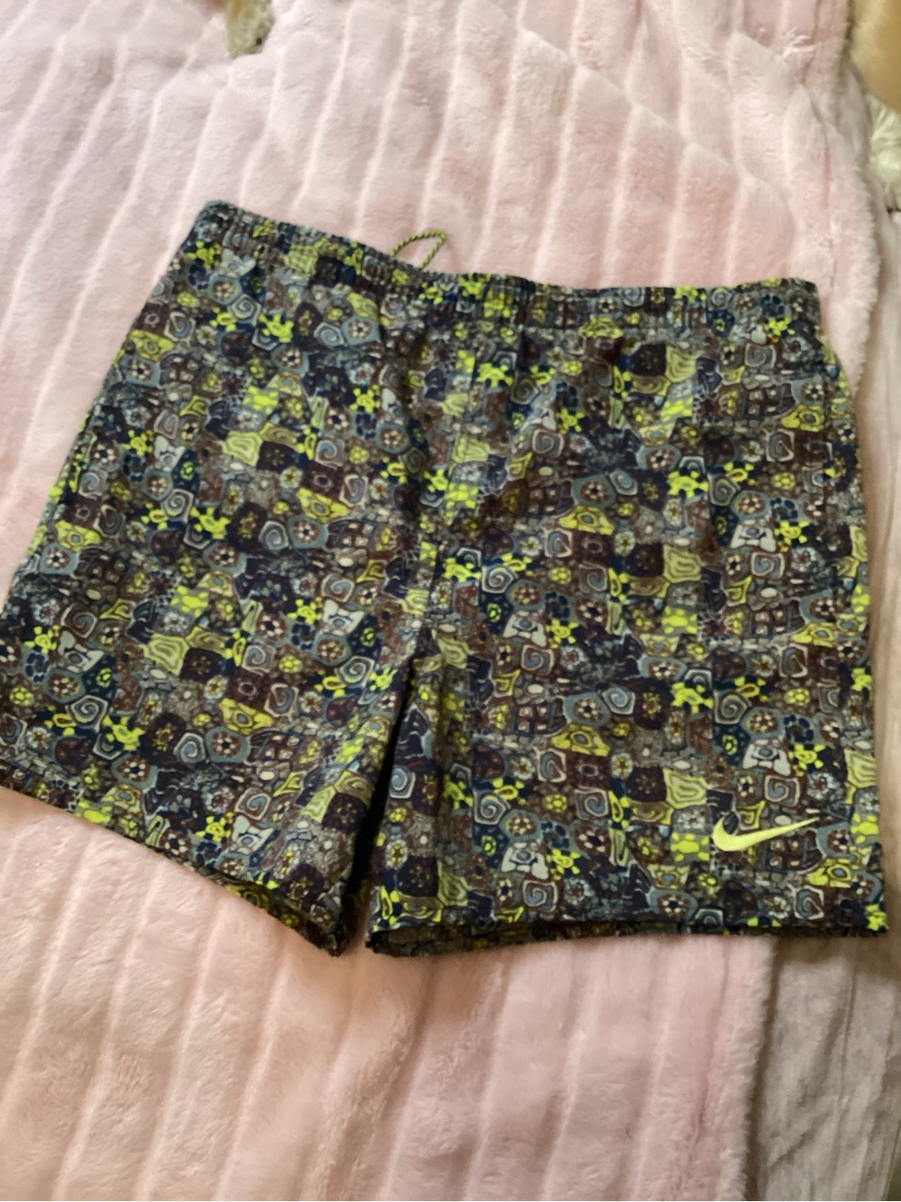 vintage 1990s Nike geometric abstract print swim trunks